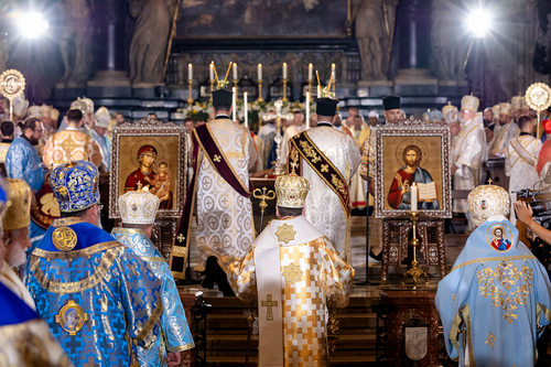 byzantinisches Pontifikalamt Stephansdom / Erzdiözese Wien/ Schönlaub byzantinisches Pontifikalamt Stephansdom