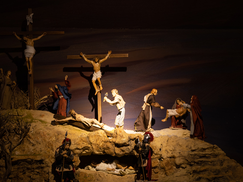 Kreuzweg / Erzdiözese Wien/ Stephan Schönlaub, Stephan Schönlaub Die Fastenkrippe, Kreuzweg