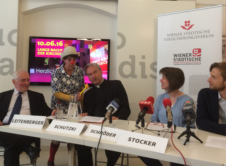 'Lange Nacht der Kirchen' macht Flucht und Integration zum Thema
